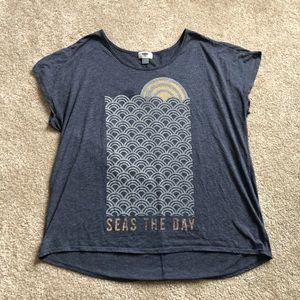 Old navy seas the day tshirt